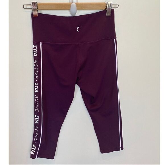 Zyia Active Plum Logo High Rise Compressive Cropped Leggings - Picture 4 of 7
